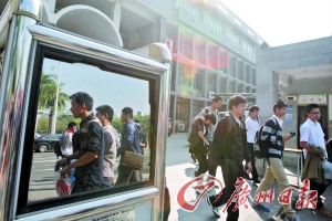 东莞国考最热职位97:1|真题|招聘