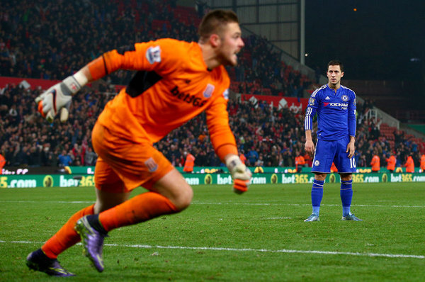 联赛杯 科斯塔伤退 切尔西点球大战不敌斯托克