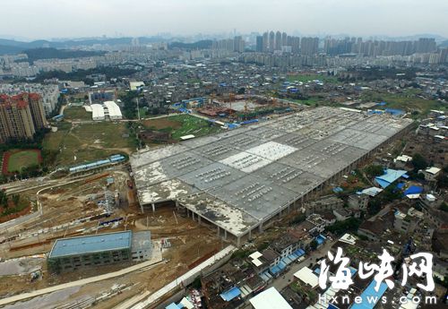 铁新店车库屋顶将建 空中小区 有9个足球场大