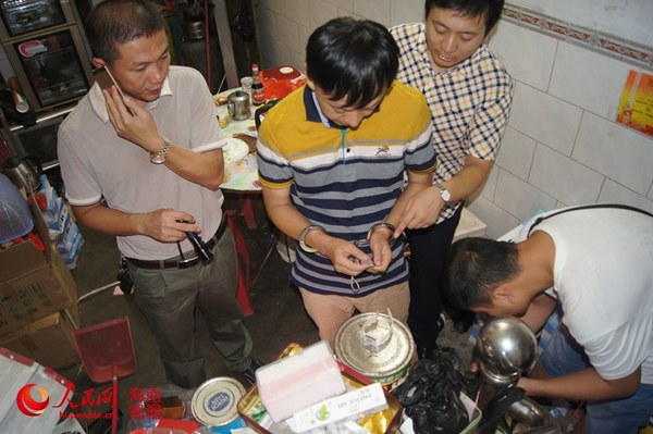 抓捕犯罪嫌疑人现场