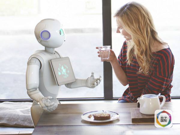 　　软银的家庭机器人Pepper