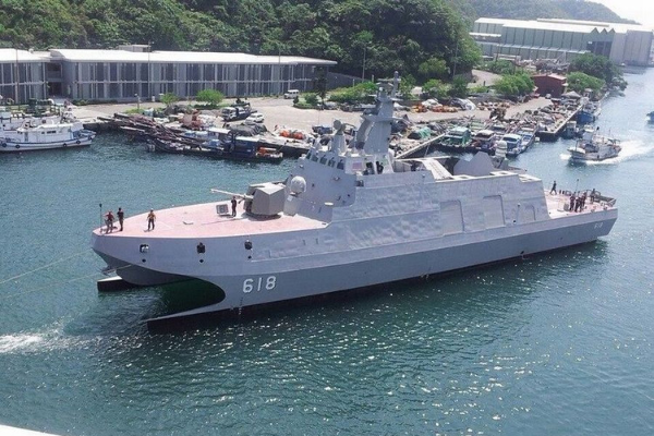 美国又高价卖二踢脚给台湾了 要买为什么不买国货