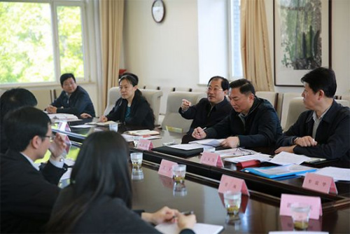 　　2015年4月20日，驻国办纪检组召开第一次全组会议。