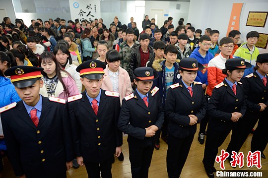 内蒙古中职院校高铁乘务专业成热门|学生|初中