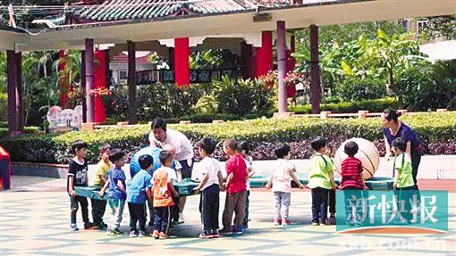 ■《指引》指出,幼儿每天户外活动不少于2小时。