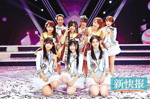 费玉清唱跳TFBOYS经典歌曲 左手右手一个慢