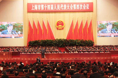 上海市十四届人大三次会议开幕(俞金旻 摄)