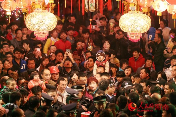 海口府城换花节现场