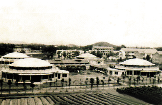 　　20世纪60年代至80年代，暨南大学的学生膳堂是4座“蒙古包”，这成为暨南学子的“集体记忆”（资料图片）