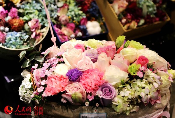 漂亮的花篮