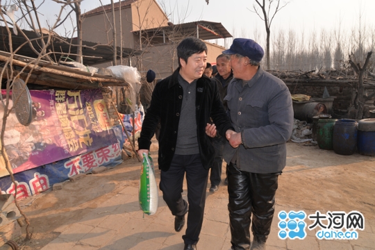 国网尉氏县供电公司:心系困难户 寒冬送温暖|干