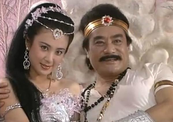 监狱风云再添女主角& 傅艺伟涉毒网友表示痛