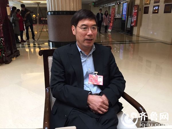 山东东岳集团首席科学家、研究院副院长张永