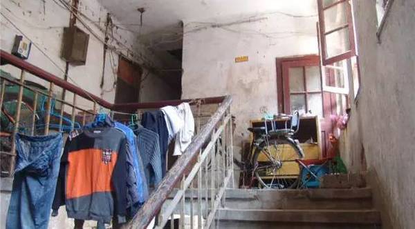  郑州国棉四厂家属区的老楼