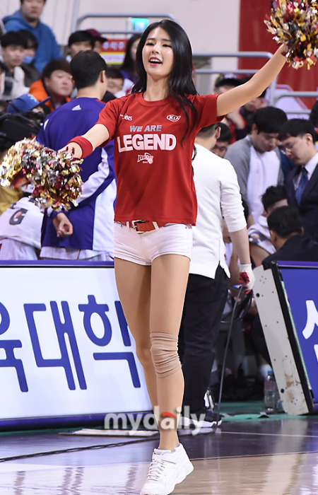 兰女神热舞吸睛