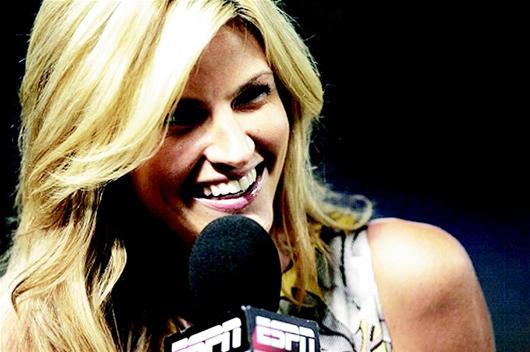 图文:女主播遭 偷拍 获赔 5500万_凤凰资讯