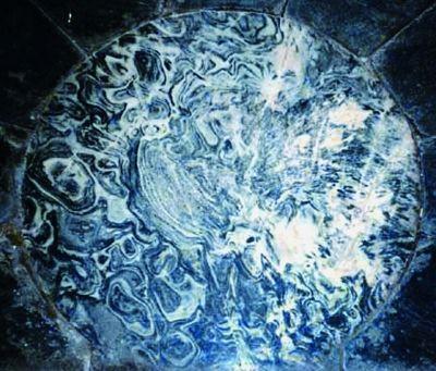 　　天坛龙凤石 880×880毫米