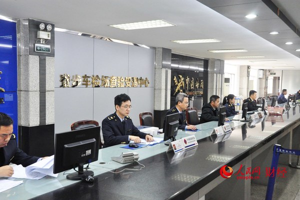 货运司机说挣钱多了 东莞故事述说改革变化|通