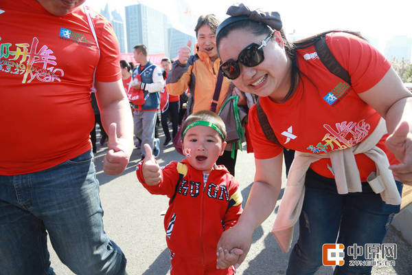 “叔叔，我给你点个赞！”