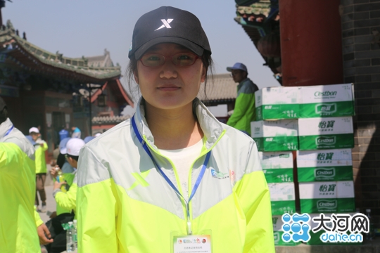 青年志愿者陪伴郑开马拉松的十年|选手|参赛者
