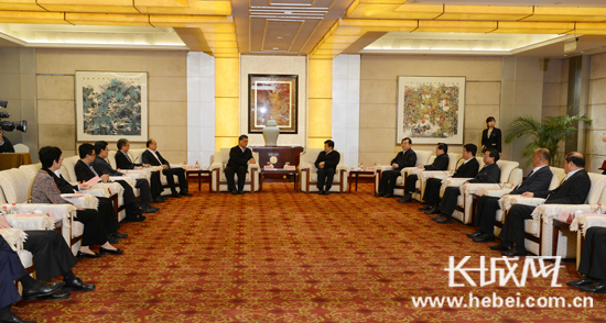 赵克志、张庆伟会见马兴瑞一行。 高欣悦 摄