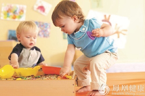 凤凰健康带你听美国哈佛大学王涛博士讲儿童情