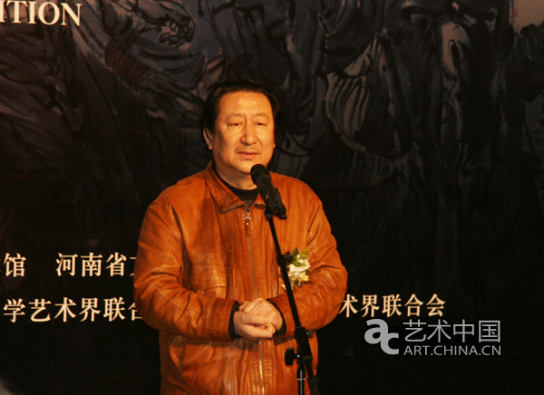 中国国家画院院长、中国美术家协会副主席杨晓阳在开幕式上致辞