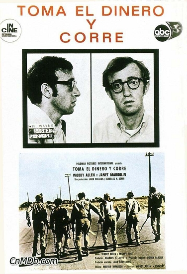 米奇·罗斯和伍迪·艾伦合影，他们是同学、挚友、同事，相识近60年，共同打造了伍迪·艾伦这个“品牌”。右图为他们一起制作的喜剧电影《傻瓜入狱记》海报，由伍迪·艾伦主演。
