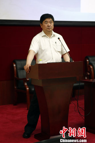 故宫博物院院长在北京华文学院进行讲座 中新社记者 张家瑞 摄