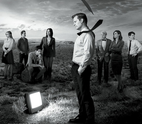 《新闻编辑室》第二季海报。中间是杰夫·丹尼尔斯饰演的男主角威尔。