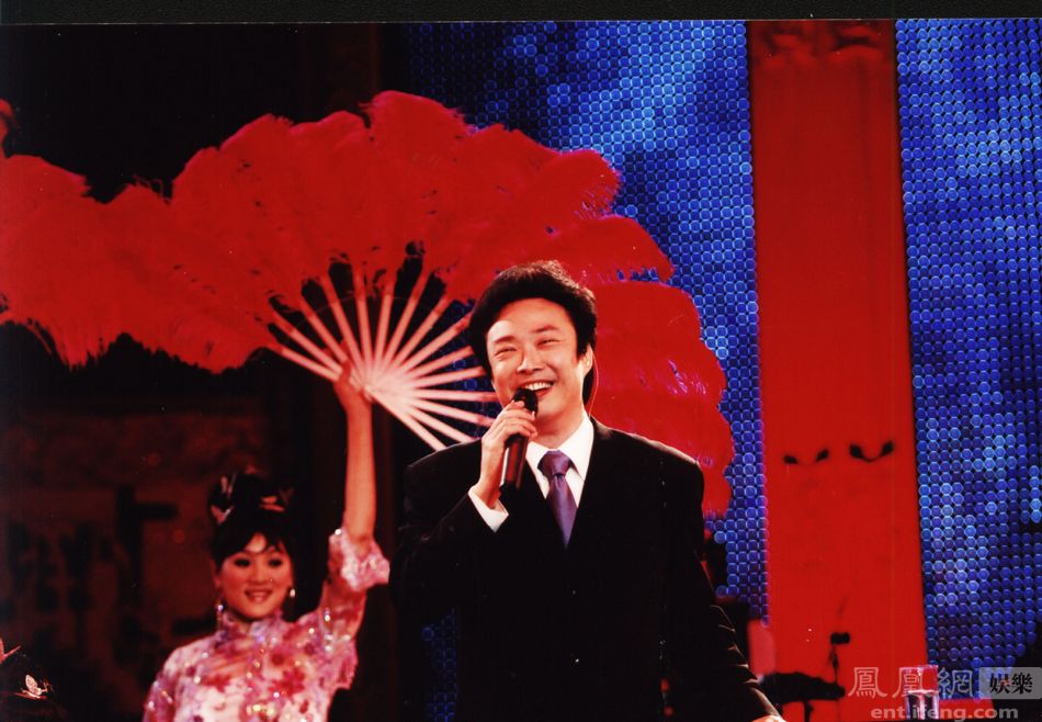 费玉清2012北京演唱会在即 精彩演出回顾[高清