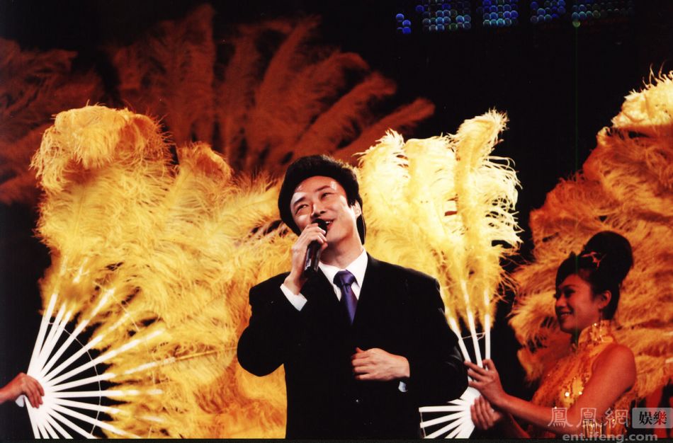 费玉清2012北京演唱会在即 精彩演出回顾[高清