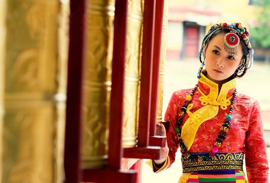 最美的风景 盘点世界六大盛产<em>美女地</em>_旅游频道