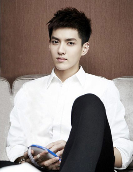 EXO吴亦凡解约?会看昔日霸气帅照