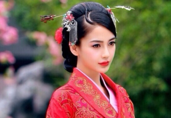 《云中歌》是angelababy唯一出演的电视剧,虽也没为通贝先生的利爱情电视剧图片