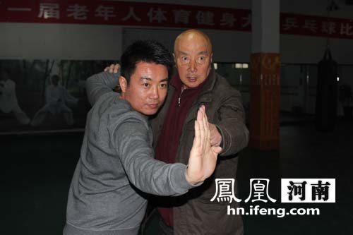 太极拳名家于海、王战军出席濮阳市首届太极拳