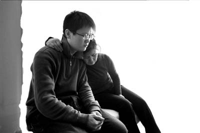 ���߼�����ʹ�صȴ�������������Ƚ��