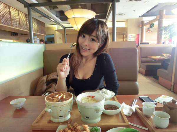 蜗牛主推Showgirl曝光 <em>痣奶妹</em>强力助阵_科技