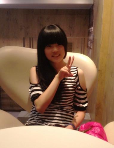 50岁女星张凯丽15岁<em>女儿首次</em>曝光(图)_娱乐频