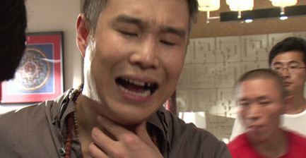 小沈阳拍“上吊”戏遇意外 被送医院险丧命