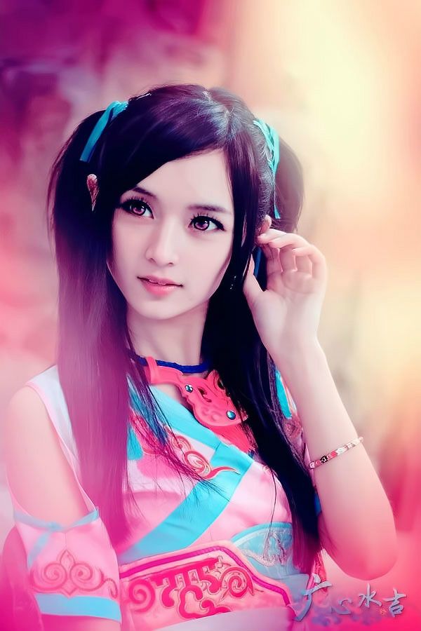 辕剑外传兰茵cos广心水吉图赏