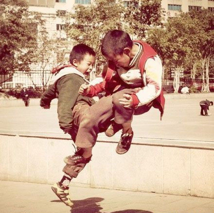 FC小浣熊四驱车 80后玩家回忆童年游戏时光