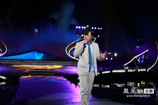 王杰压轴亮相广东卫视跨年 深圳个唱将于24日
