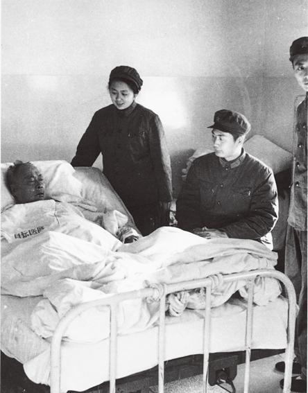 红二代:要与官二代划清界限 不让他们糟蹋党