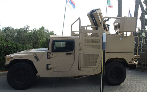 猛士120毫米车载迫击炮,新型120毫米车载迫击炮 以色列披露新型120毫米软后坐迫击炮系统(图)