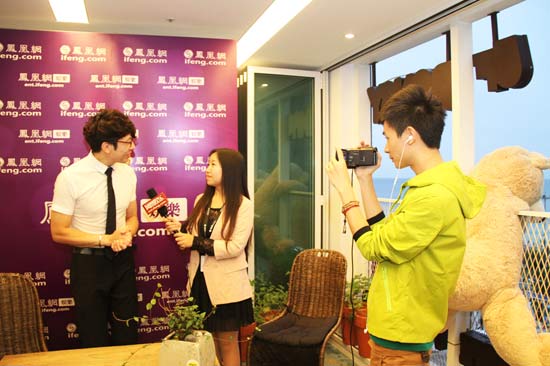 凤凰娱乐釜山设立直播间 身处海云台三面环海