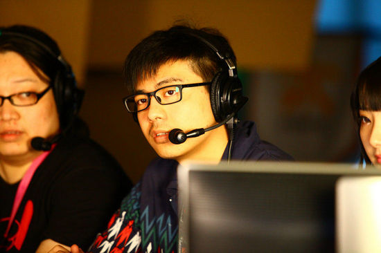 TI3赛后专访<em>Burning</em>:我不会告别<em>DOTA</em>职业圈_