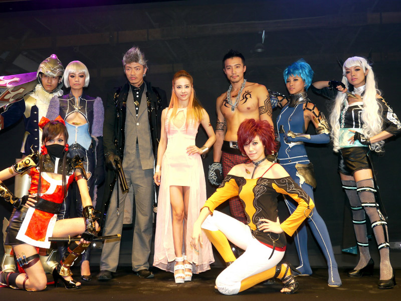 动作DotA网游《暴能特区》公测 蔡依林代言-中