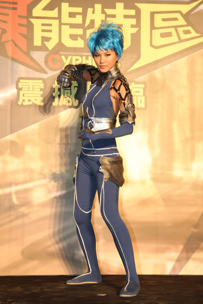 动作DotA网游《暴能特区》公测 蔡依林代言-中