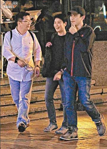 梁朝伟撇刘嘉玲约会友人(图)